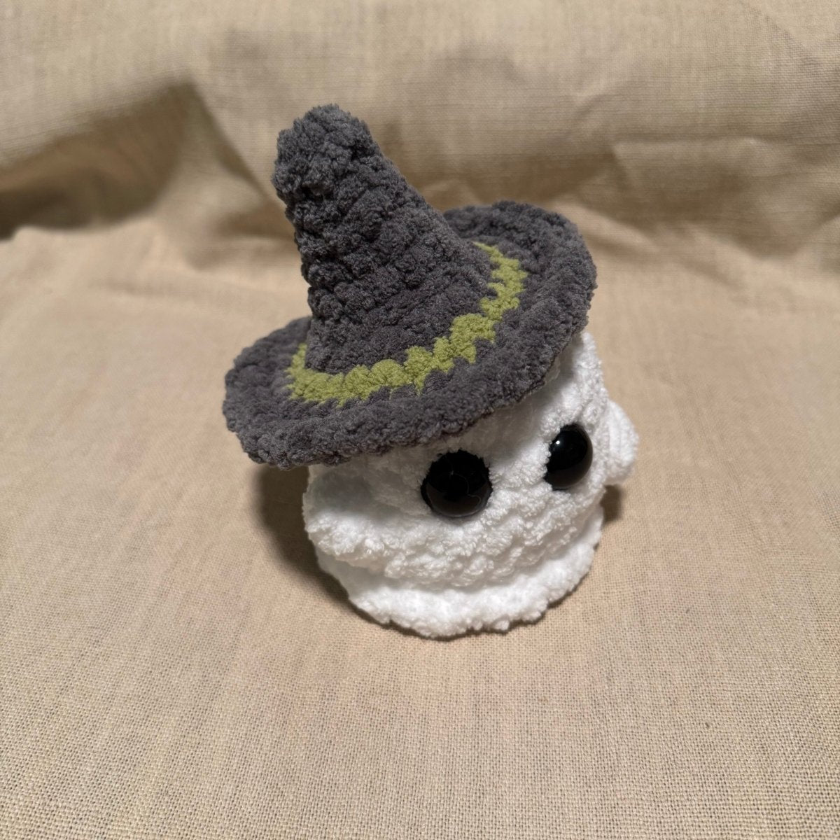 Ghost with Hat - Happily Handmade by Ashley